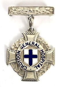 Croydon General Hospital 1930 hallmarked silver nurses qualification badge