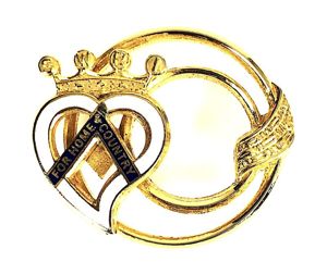 Scottish Women's Rural Institutes SWRI decorative pin badge