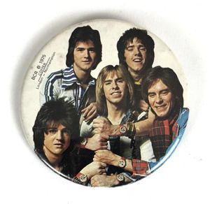 The Bay City Rollers Scottish pop band tin button badge by BCR © 1975 COFFER
