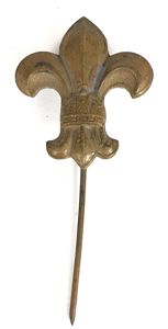 Boy Scouts Budapest fleur-de-lis stick pin badge