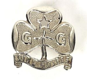 Girl Guides Commissioner 1931 hallmarked silver promise badge