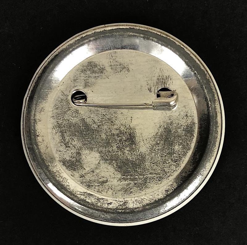 Robinsons I'm Golly ! Buy Me large tin button badge Black Bowtie
