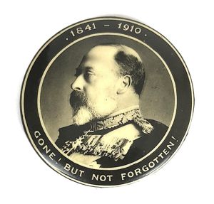 1841-1910 Edward VII Gone But Not Forgotten Memento Mori pin badge