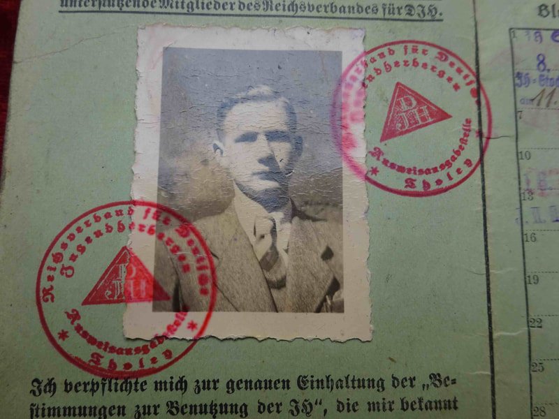Bleibenausweis für Jugendliche au nom de Otto Paul — image 3