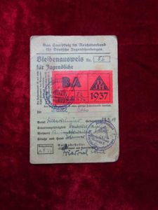 Bleibenausweis für Jugendliche au nom de Otto Paul