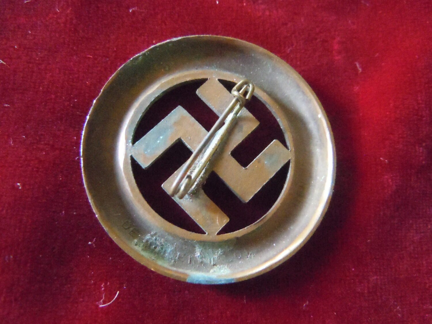 Badge Gau Munchen 1933 — image 3