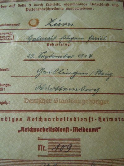 Lot 3 livrets et un insigne tissus — image 6
