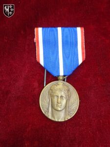 Médaille des anciens de la Rhénanie et de la Rhur