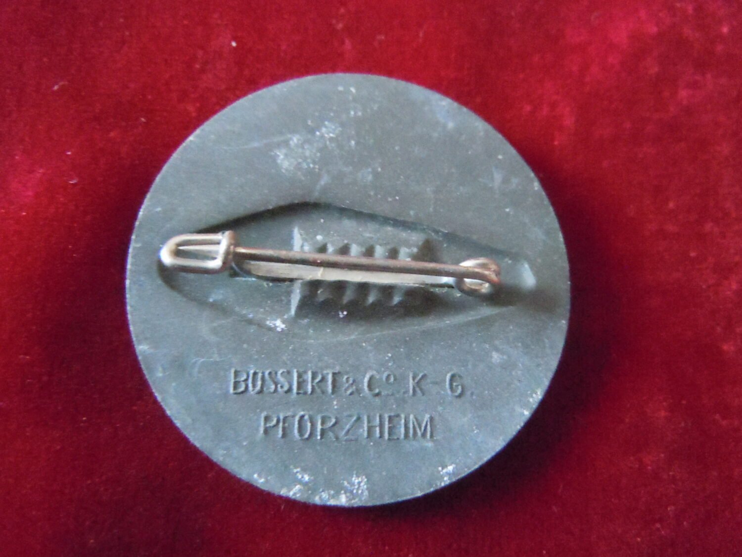 Insigne Fête du Travail 1937 — image 2