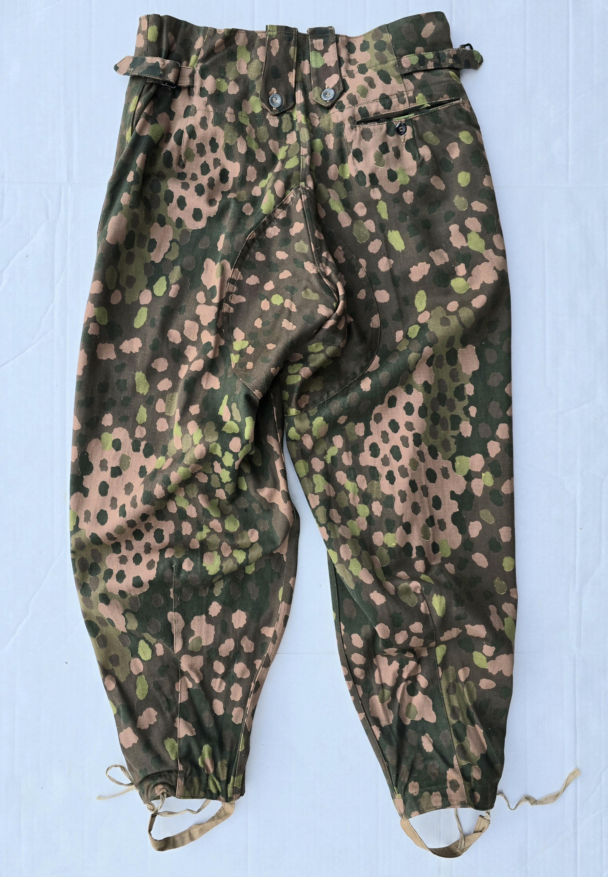 Fine Waffen-SS Erbsentarn Uniform, Polished Cotton