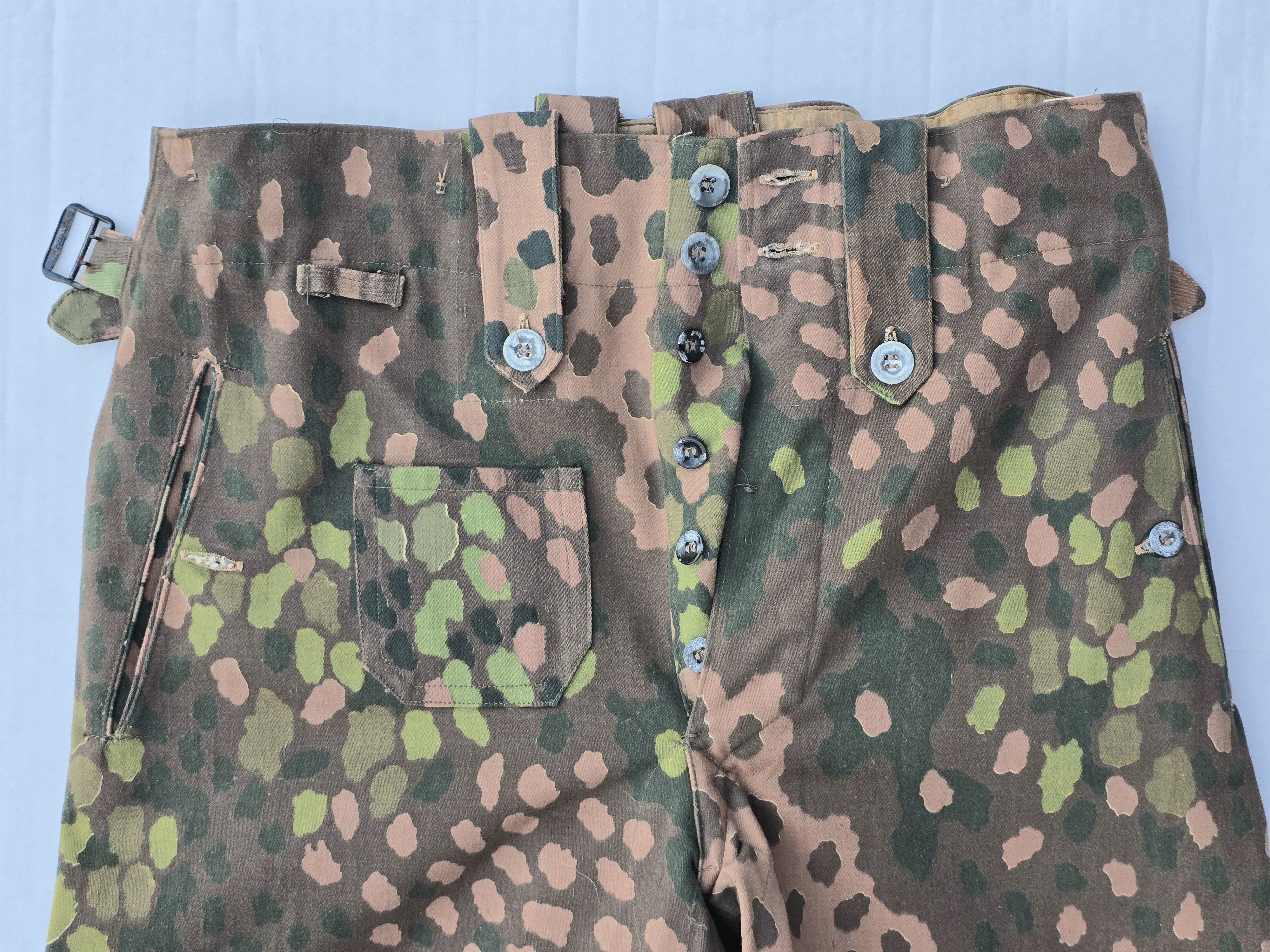 Fine Waffen-SS Erbsentarn Uniform, Polished Cotton