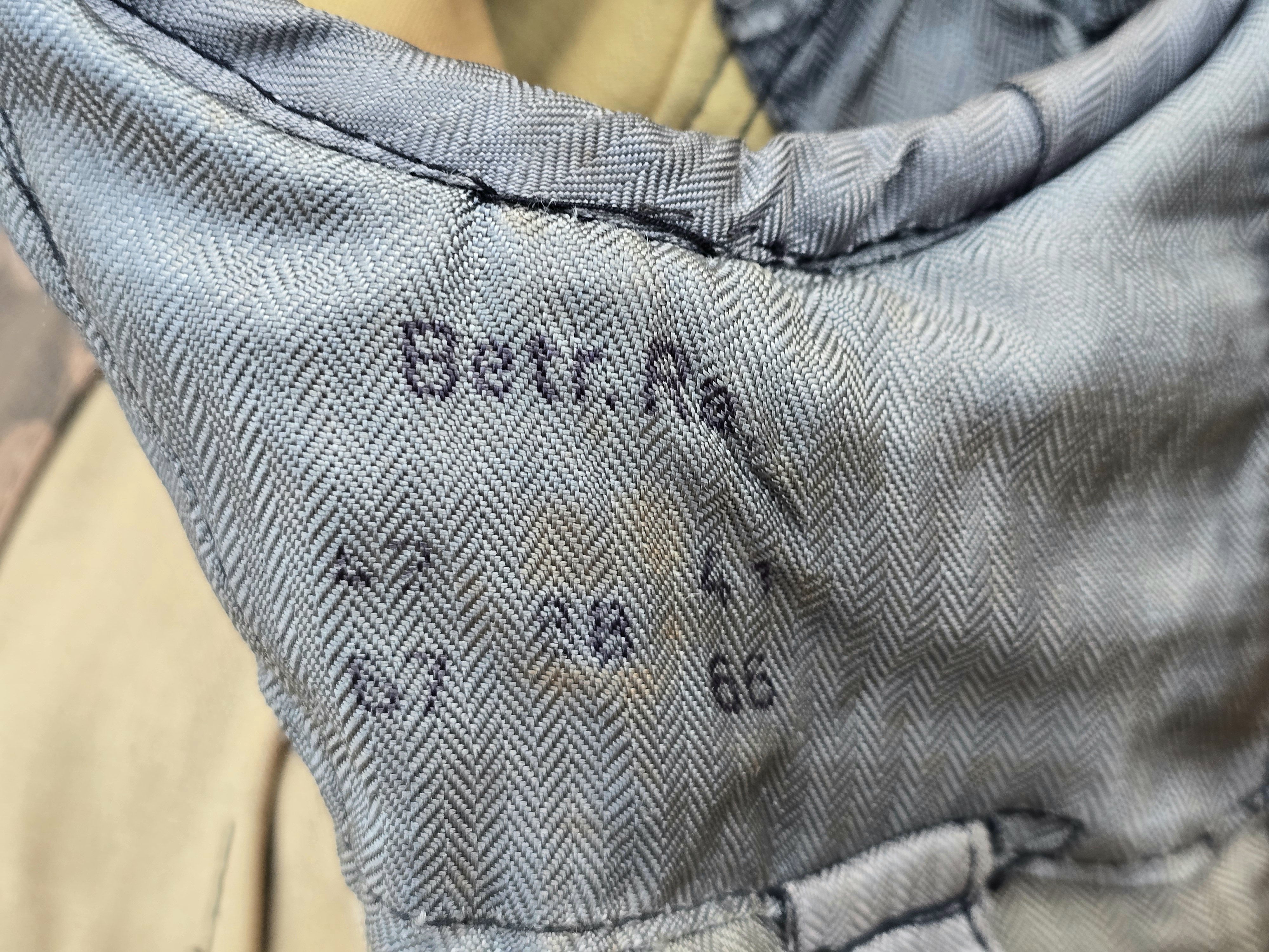 Fine Waffen-SS Erbsentarn Uniform, Polished Cotton