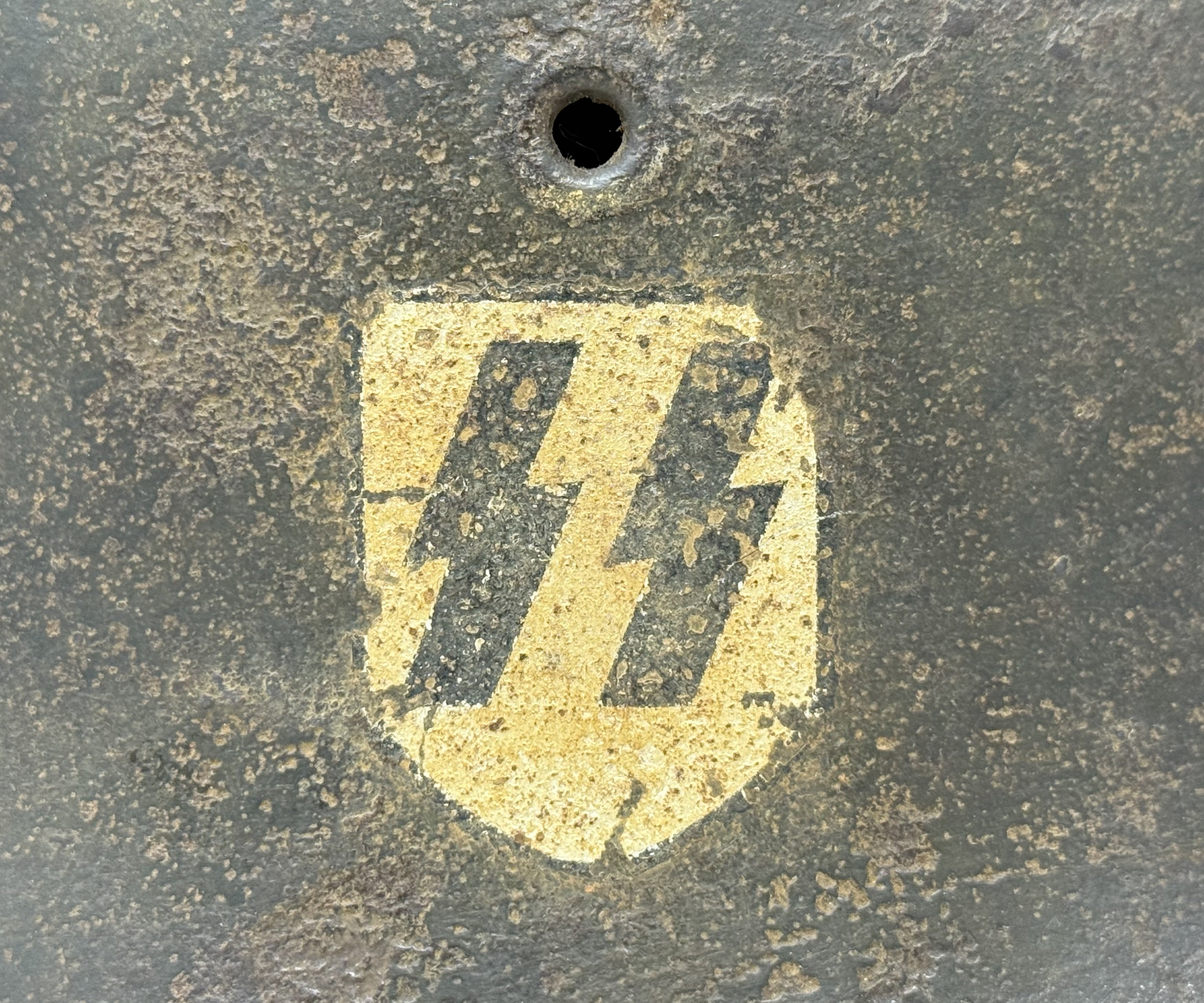 SS M40 Single Decal Helmet