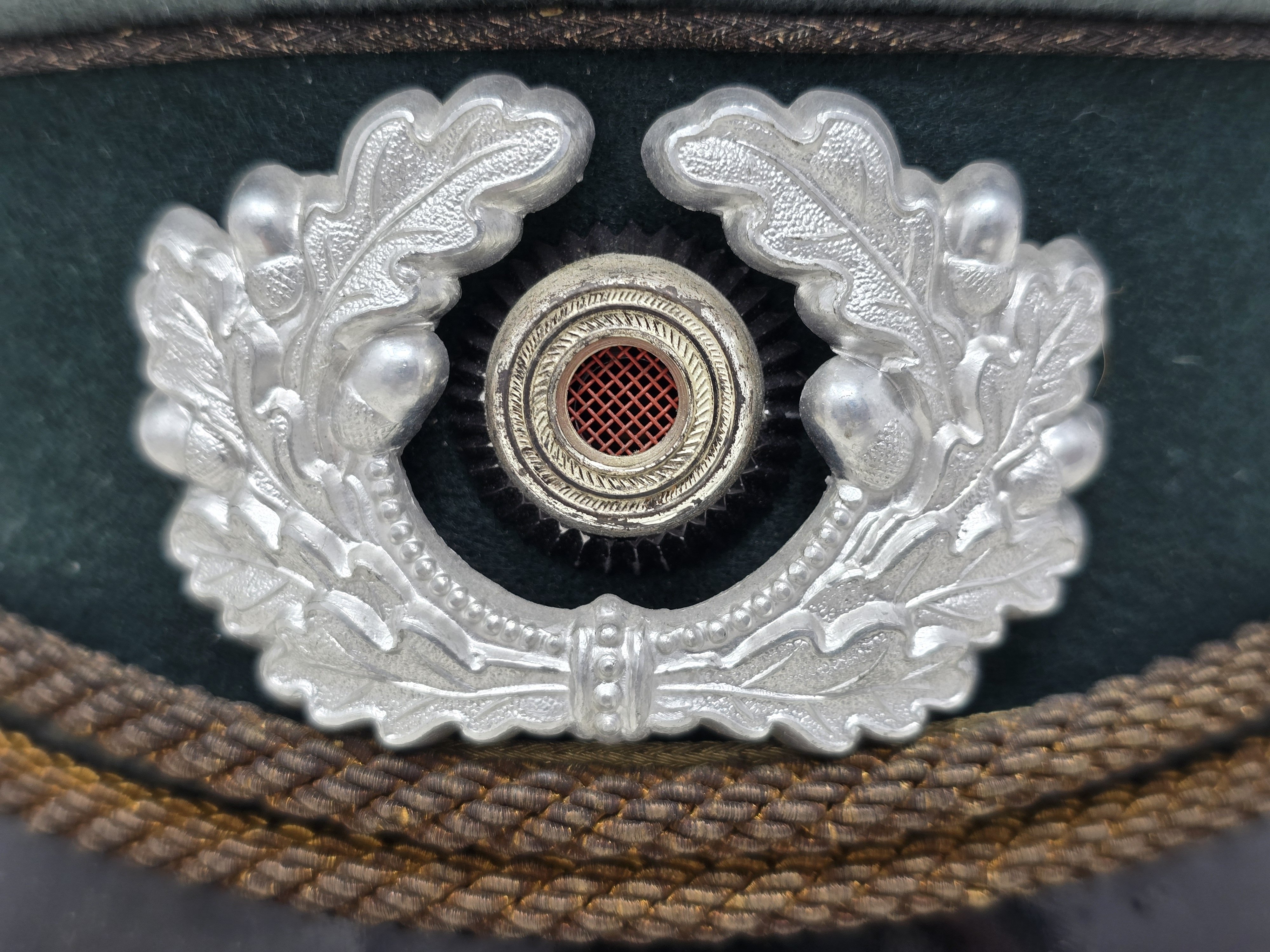 Unissued Heer General's Visor Cap