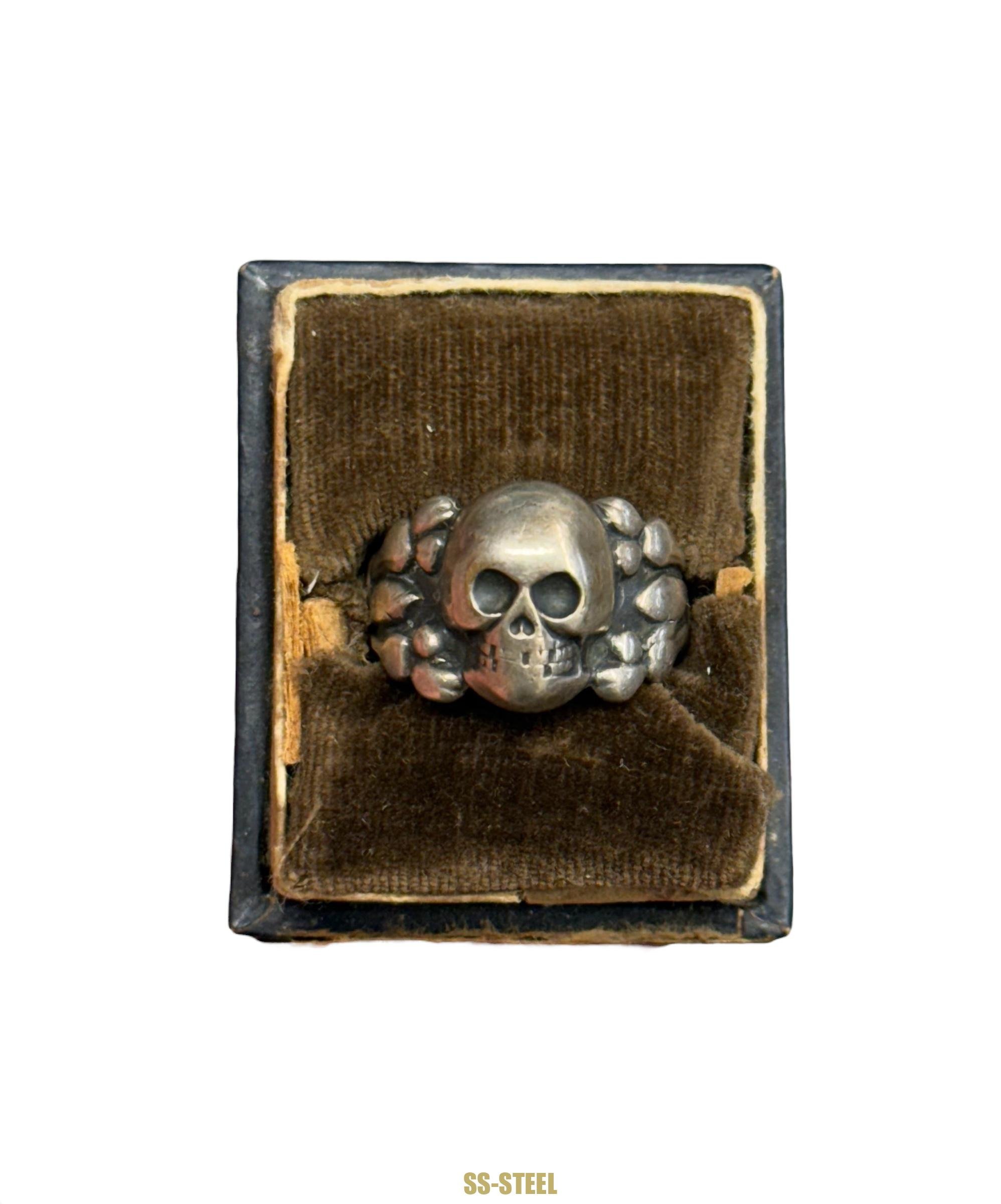 WWII Totenkopf Skull Canteen Ring