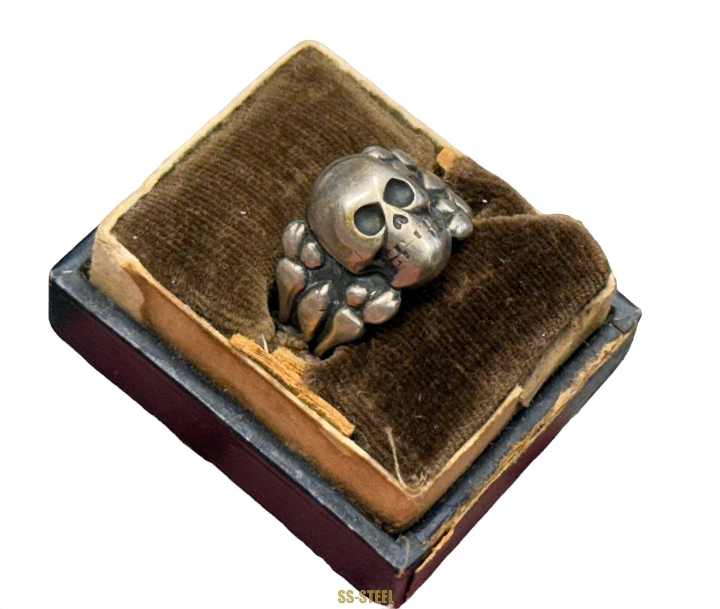 WWII Totenkopf Skull Canteen Ring