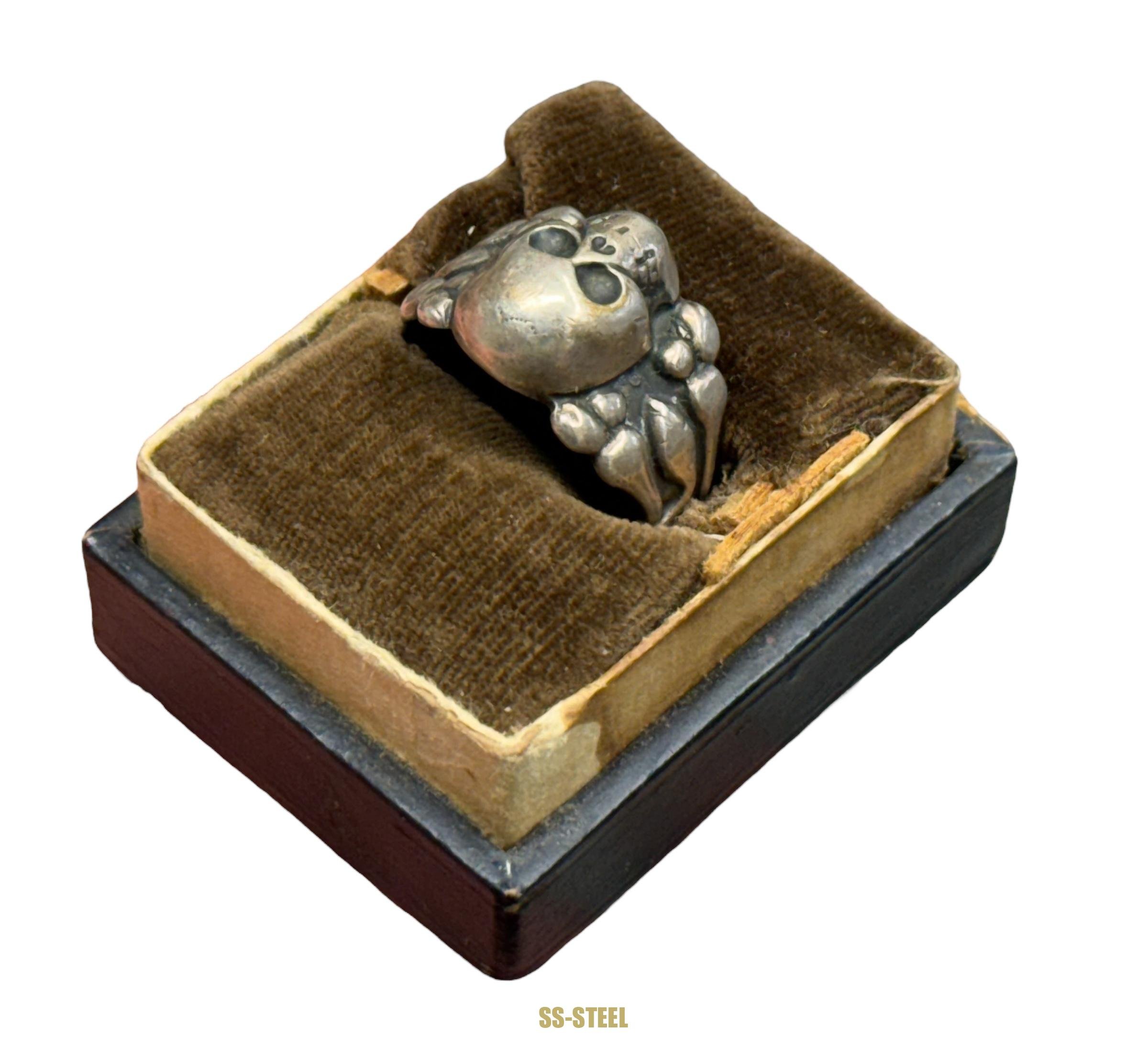 WWII Totenkopf Skull Canteen Ring