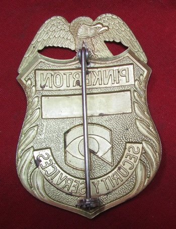  US Post WWII Era Pinkerton Security Services Badge, Numbered — image 4