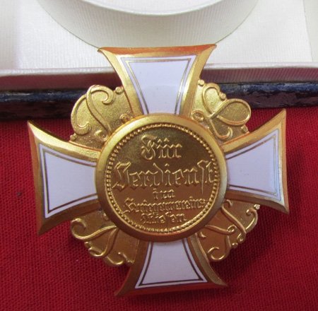  German Post WWI Prussian War Veteran Badge, 1st Class, Cased — image 4