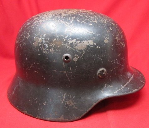  German WWII Army M1935-40 Steel Helmet, ET64 — image 5