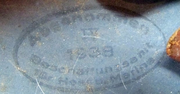  German WWII M1935 Double Decal Luftwaffe Helmet, Unit Marked Liner — image 7