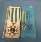  South Vietnamese Vietnam War Service Medal, Boxed, In Country Mfg