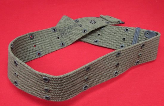  US WWII M1936 Pistol Belt, Dark OD Canvas, Unissued — image 3