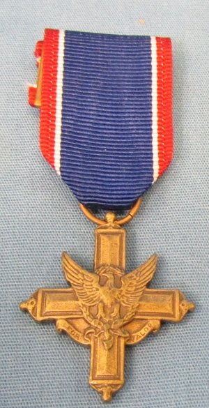 US Cold War Era Distinguished Service Cross Miniature Medal