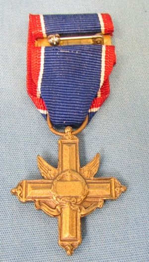  US Cold War Era Distinguished Service Cross Miniature Medal — image 3