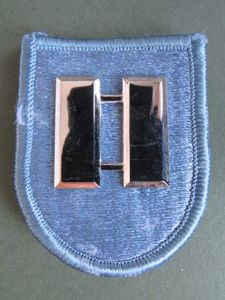 USA Army 19th Special Forces Group Beret Flash with Captain Rank Insignia
