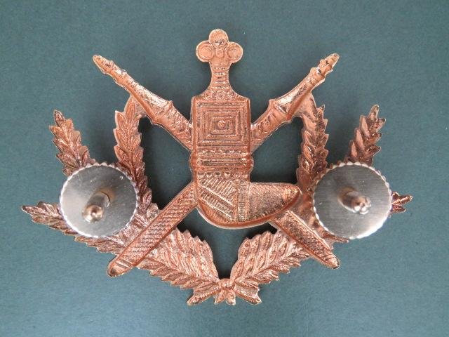 Sultan of Oman Presidential Guard Parade Helmet Badge — image 2