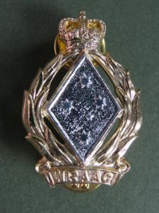 Australia Army Post 1953 Royal Australian Woman's Royal Australian Army Corps e Cap & Collar Badge