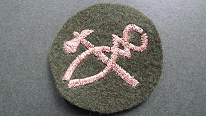 Canada Army 'RCEME Artificer' Trade Badge Group 1