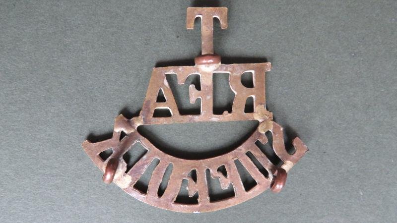 British Army WW1 Royal Field Artillery 'SUFFOLK' Territorial Shoulder Title
