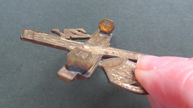 New Zealand Army Machine Gun Corps Cap Badge