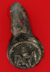 Most Rare & Desirable, Roman Legionary's Status Ring, An Original Ancient Roman Bronze Ring Engraved With A Roman Legion's Eagle Around 1900 to 2000 Years Old From The Era From Emperor Augustus to Emperor Commodus