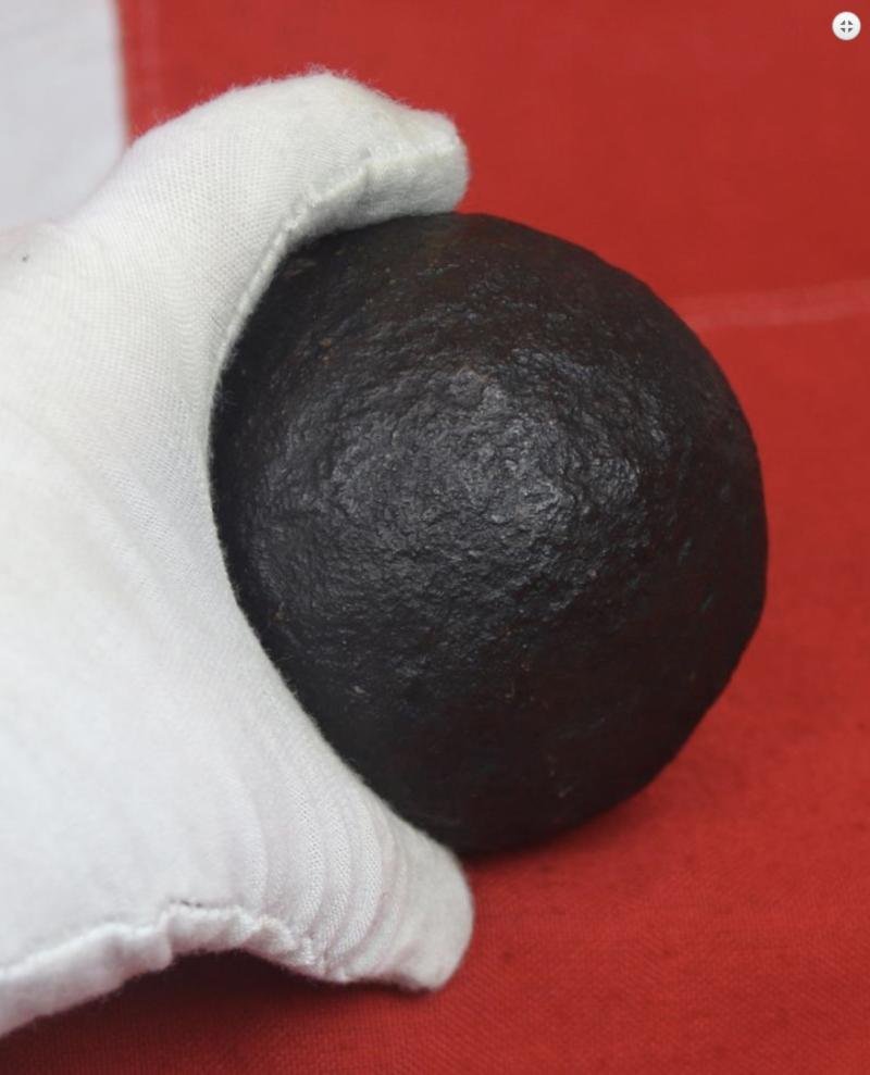 A Rare, Superb and Impressive Original British or American 24-Pounder Naval Cannon Ball Souvenir of the War of 1812. The Round Shot Cannon Ball Is Indistinguishable Between US or British Fired 24 Pounders — image 5