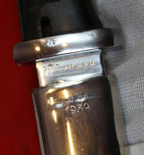 A Superb K98 Mauser Combat Bayonet. Early to Pre War Manufacture 1939 By Coppel GmbH. Matching Bayonet & Nickel Plated Scabbard.