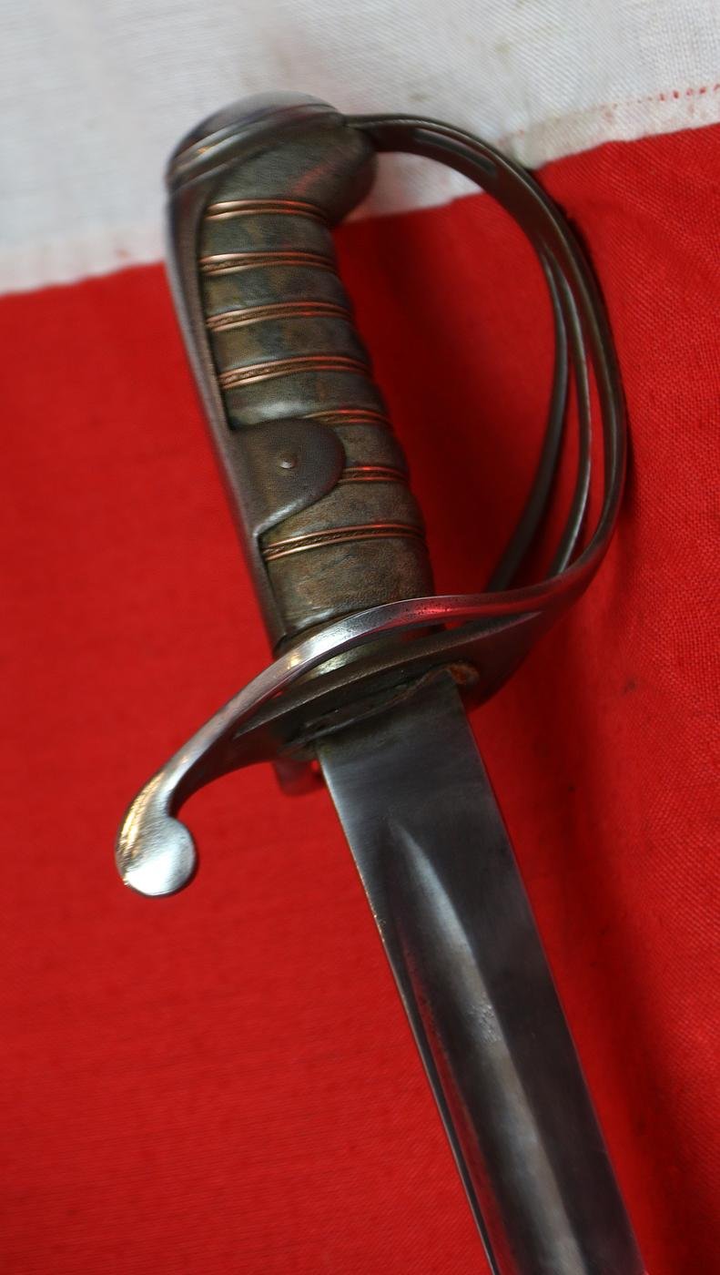 A Superb 1821 Pattern, Victorian British Officer's Light Cavalry Sabre, For Light Dragoon's, Lancer's or Hussars. Used in the Crimean War, Such As the Famous and Renown 'Charge of the Light Brigade'.