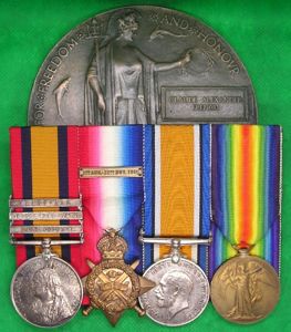 QSA, 1914 MONS STAR TRIO & MEMORIAL PLAQUE, IMPERIAL YEOMANRY & ROYAL IRISH REGIMENT OFFICER, WOUNDED BOER WAR & DIED OF WOUNDS WW1