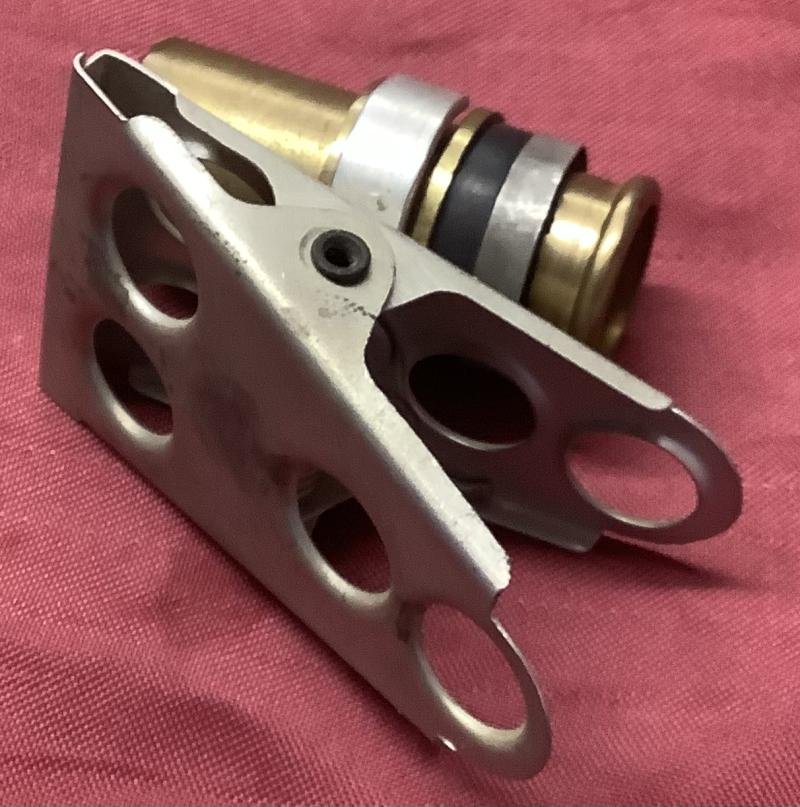 WWII OXYGEN HOSE CLIP — image 2