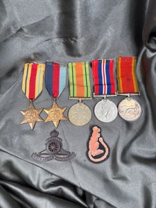 WWII BRITISH ARMY AFRICA CAMPAIGN DESERT RAT MEDAL GROUP