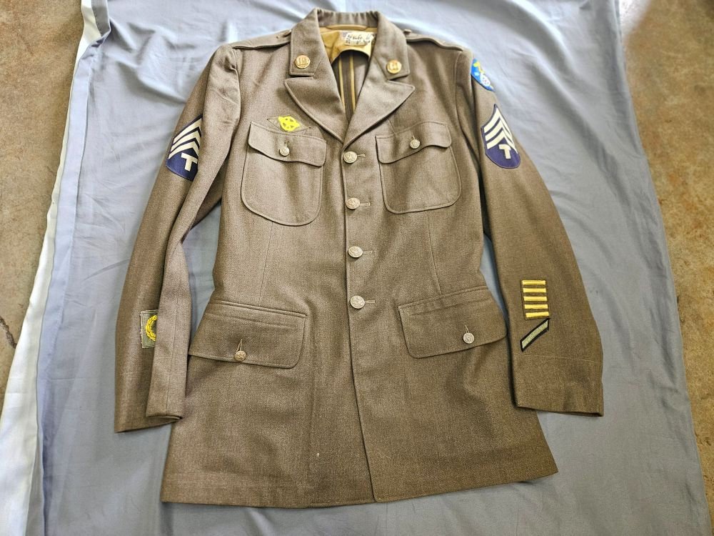 WWII US Uniform 5th Air Force Four Pocket