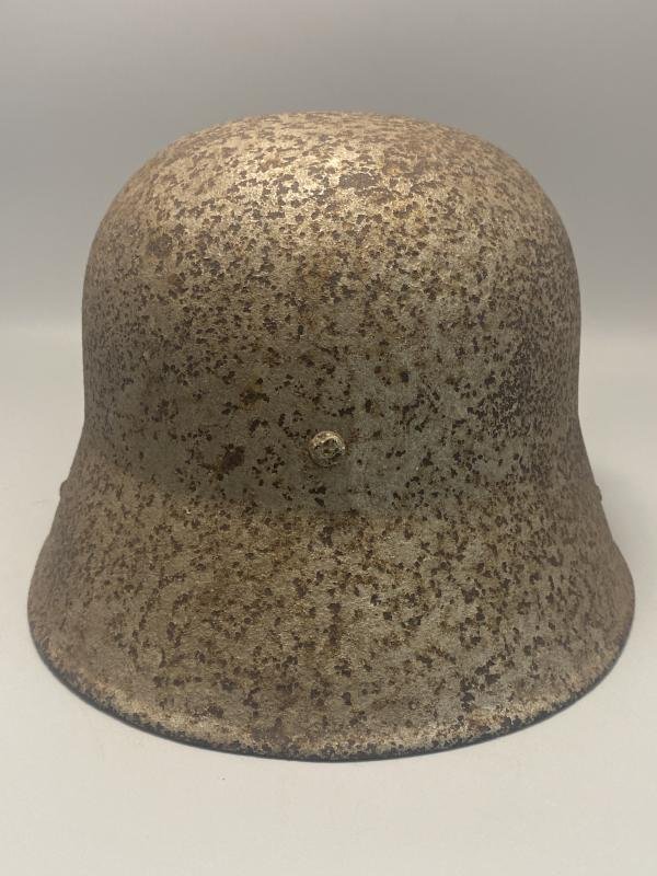 WW1 German Army M16 Helmet — image 4