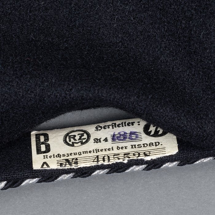 MLN1 Unissued pre-war overcoat for an SS-TV/VT Unterführer — image 10