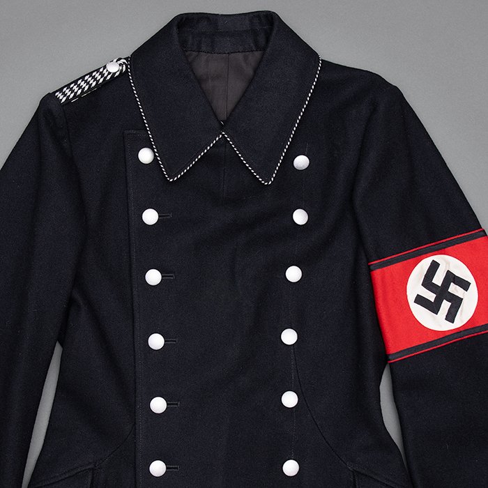 MLN1 Unissued pre-war overcoat for an SS-TV/VT Unterführer — image 3