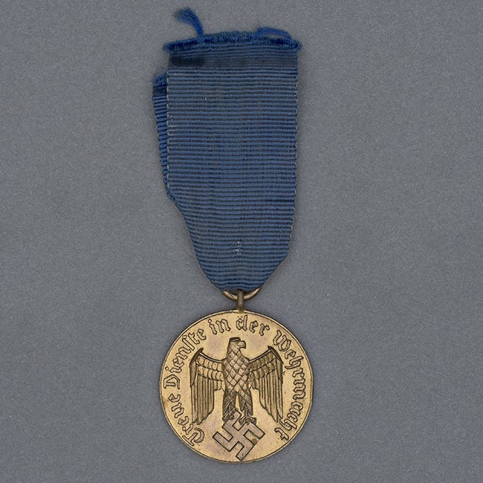 IRW5 Heer Twelve Year Long Service medal