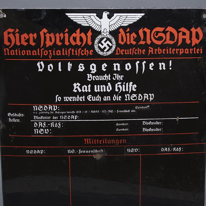 WIB4 Exceptionally nice 'Hier spricht die NSDAP' enameled sign — image 3