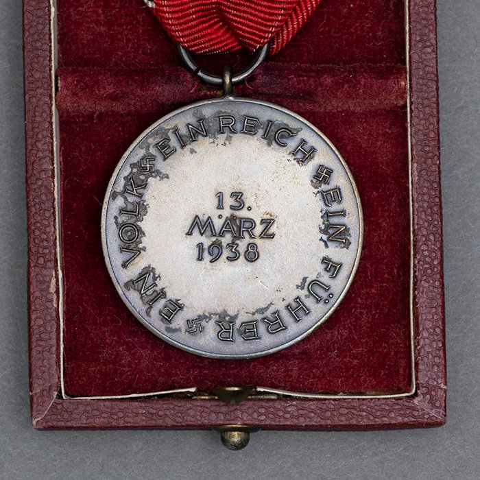 JDE69 Cased Anschluss Commemorative Medal — image 5