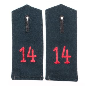 GAA27 Matched pair of prewar Feldbluse style slip on shoulder straps for a Heer Artillerie EM